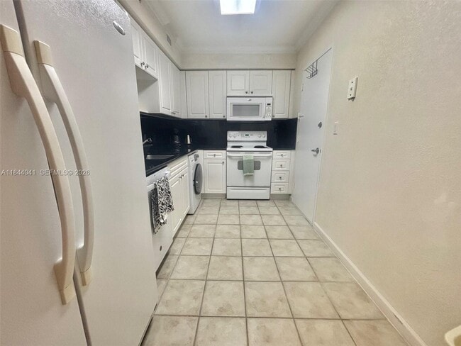 Photo - 2501 S Ocean Dr Unit 433