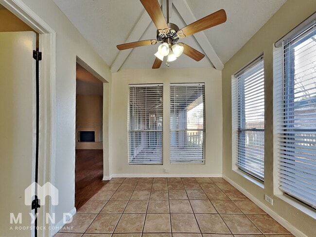 Photo - 8731 Summit Pines Dr