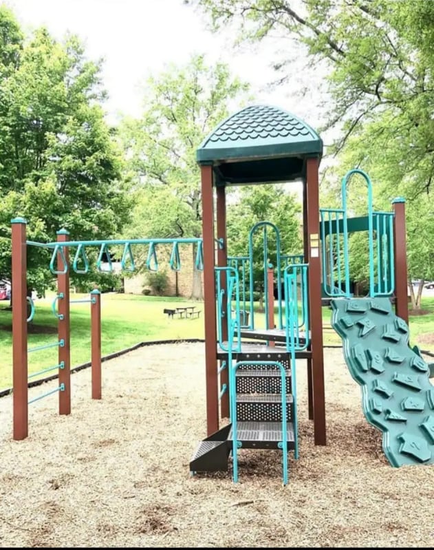 Photo - 9907 Blundon Dr