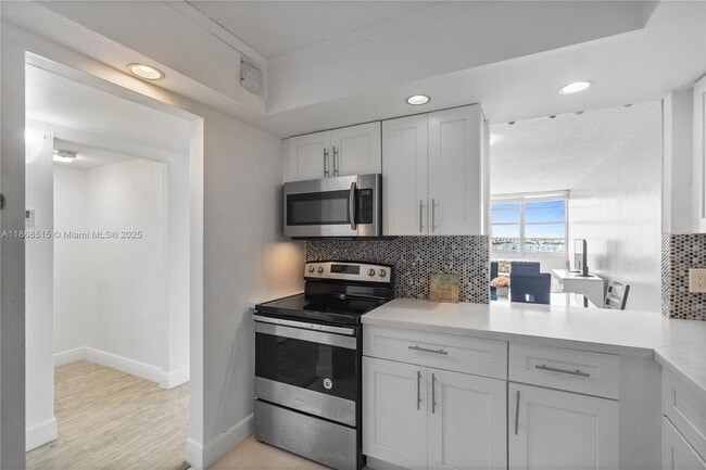 Photo - 1351 NE Miami Gardens Dr Unit 922E