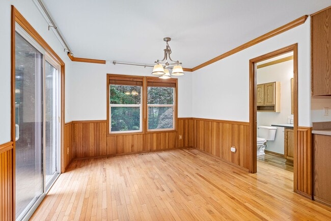 Photo - 4 bed 2.5 bath Snoqualmie Ridge