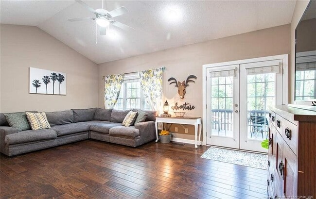 7000 Pine Rd