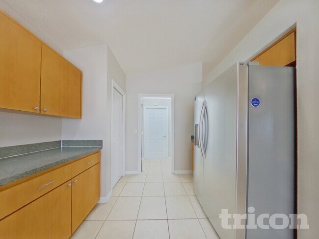 7956 Floradora Dr