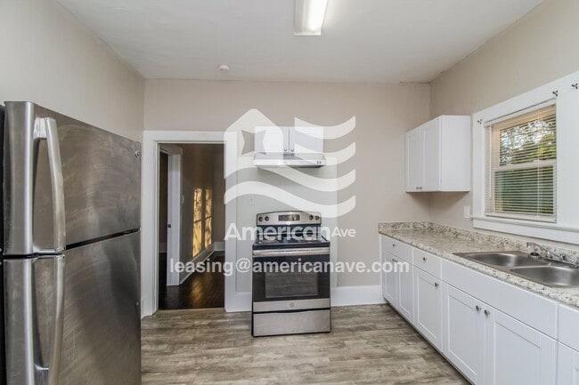 Photo - 536 Hickory Ave