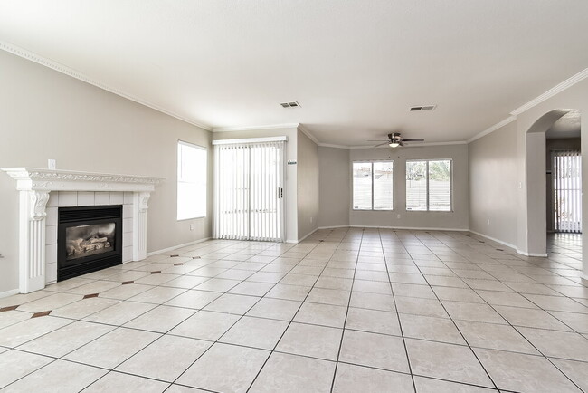 Photo - 4841 Villa Elisa Cir