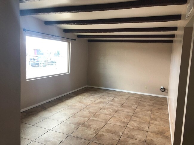 Photo - 9542 Lindsey Dr