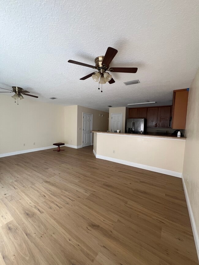 kitchen/living rm area - 5908 Brice Ct