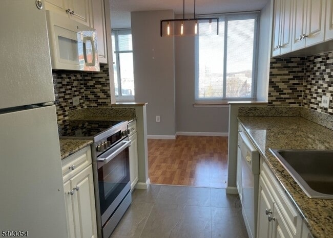 Photo - 100 Old Palisade Rd