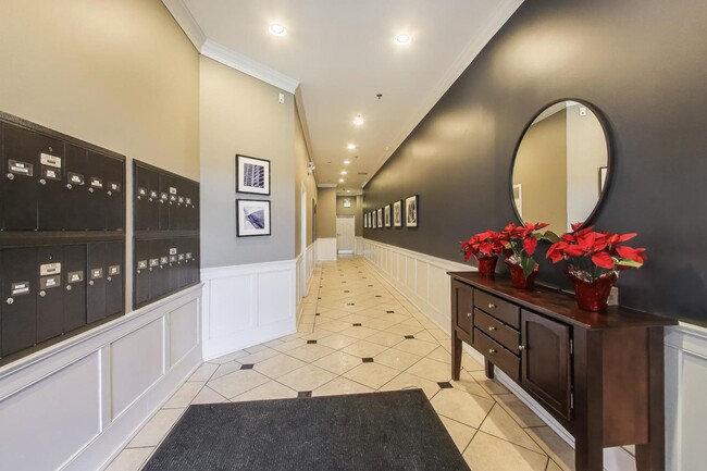 Photo - 4553 N Magnolia Ave Unit 504