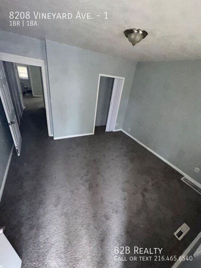 Photo - 8208 Vineyard Ave Unidad 1