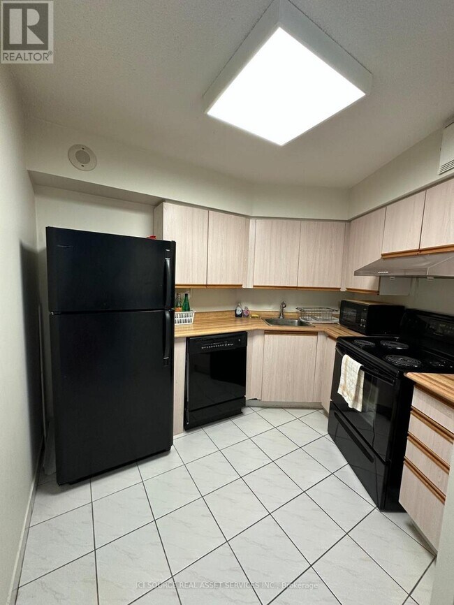 Photo - 270 Queens Quay W Unité 1907