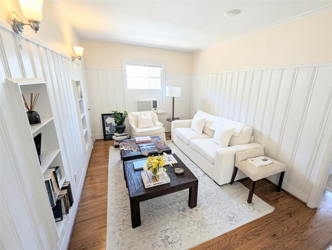 Photo - 2504 Kingston St Unidad 1