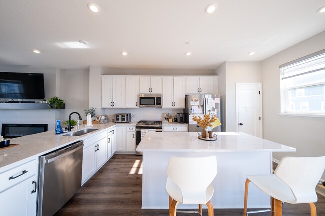 Photo - 21860 136th Wy