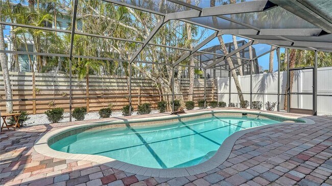 Photo - 734 Birdsong Ln