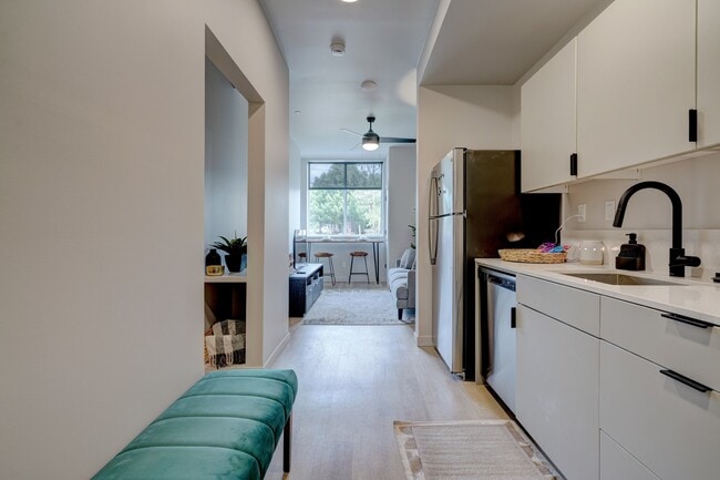 Ayva at Midtown
