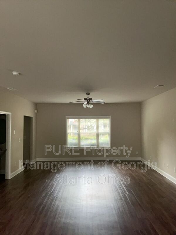 Photo - 175 Orchard Dr