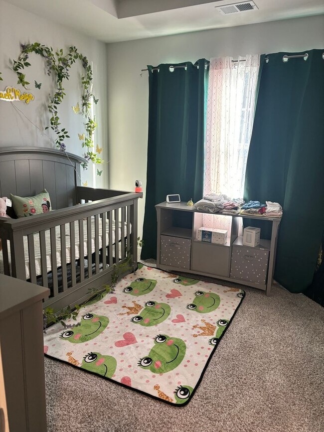 Photo - 659 The Heights Ln