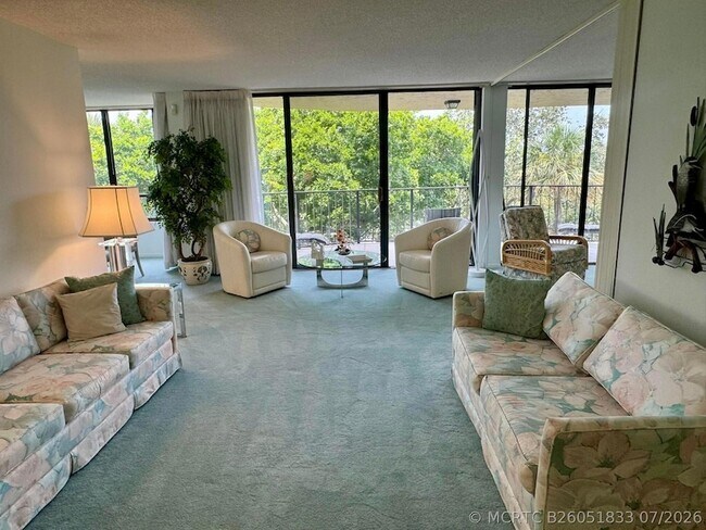 Photo - 799 Jeffery St Unit 4100