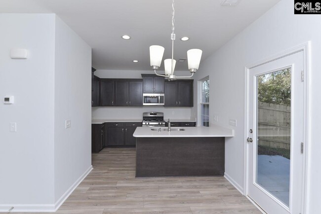 Photo - 185 Northwood St
