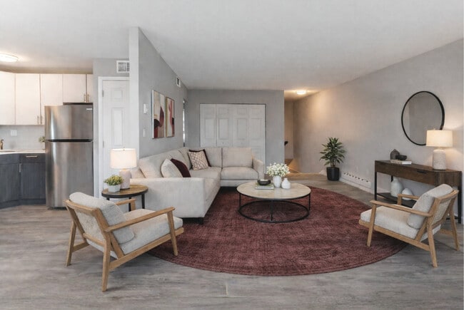 Building Photo - Newpointe Apartments