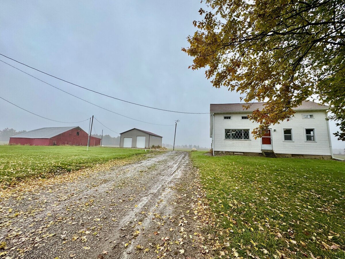 Coming soon! Farm house in Mapleton Schools - Coming soon! Farm house in Mapleton Schools