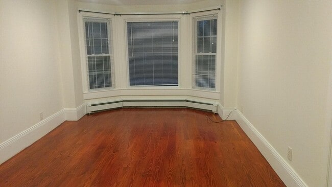 Photo - 166 Sutton St Unit 1