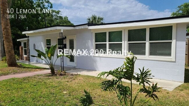 Building Photo - 40 Lemon Ln