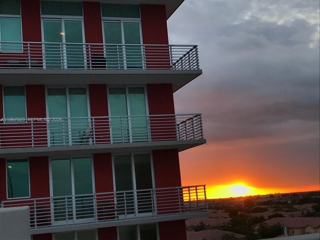 Photo - 7875 NW 107th Ave Unidad 812