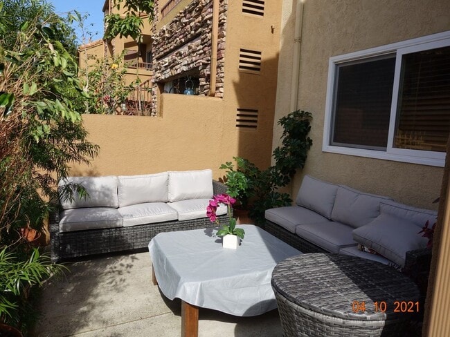 Building Photo - 15363 Maturin Dr Unit 154