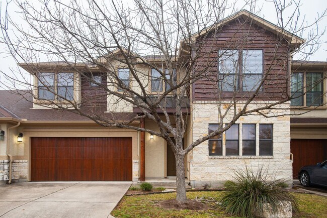 Three Bedroom Townhouse in Gated Community... - Three Bedroom Townhouse in Gated Community...