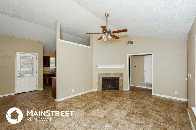 Photo - 7937 Camelot Rd