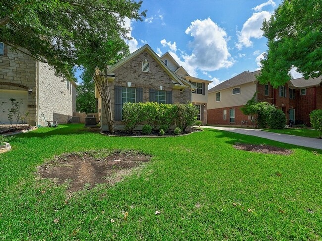 Photo - 1554 Homewood Cir