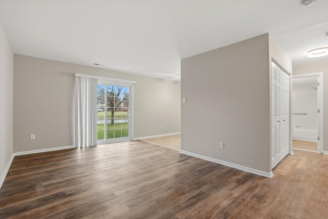 Photo - 4546 Rosemarie Dr Unit 4546 Rosemarie Dr