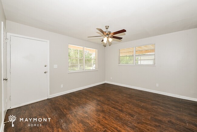 Photo - 3938 Peter Rabbit Dr