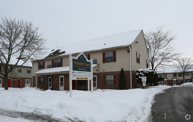 Photo - Schuyler Court