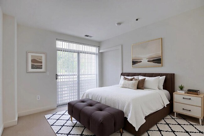 Bedroom (virtually staged)