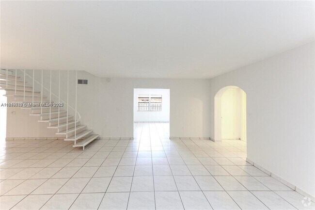 Building Photo - 3019 SW 68th Terrace Unit 7 Rental
