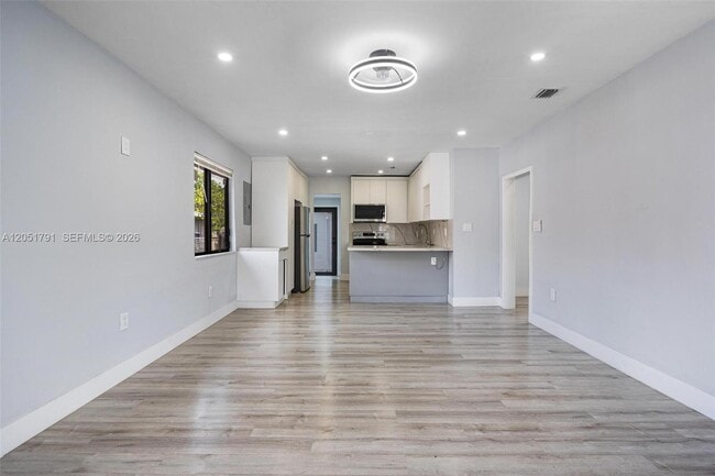 781 NW 108th St