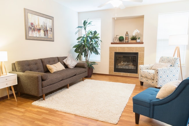 Building Photo - Providence Pointe