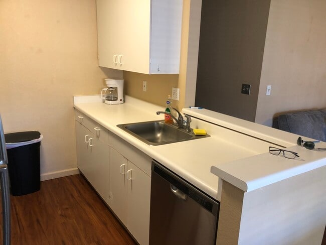 Photo - 480 Kenolio Rd