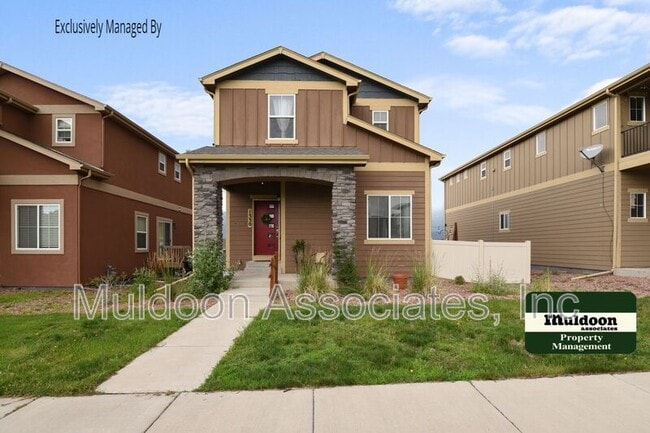 Building Photo - 1330 Antrim Loop