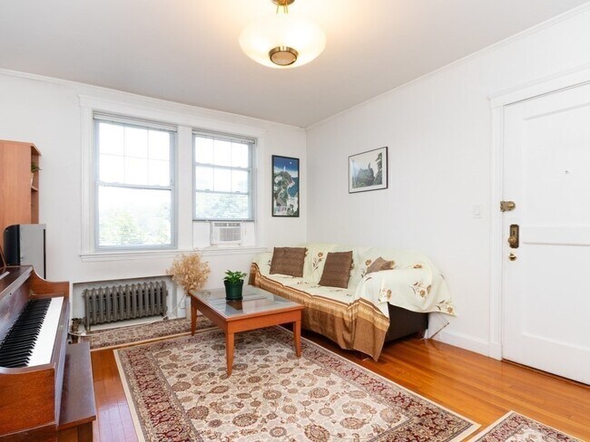 Photo - 183 Kent St Unit 6