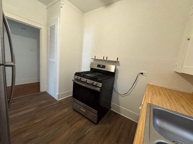 Photo - 2014 W Mulberry Ave