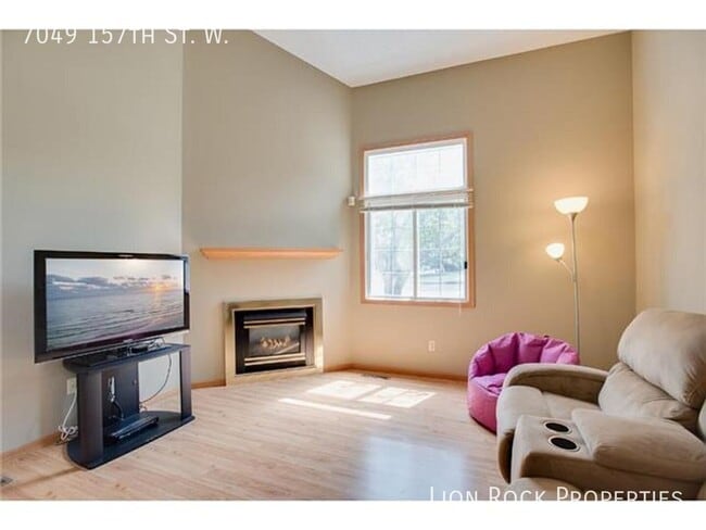 Building Photo - 7049 157th St W