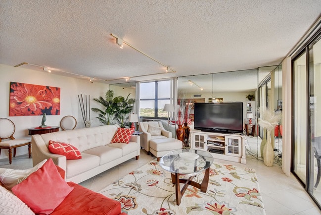 Photo - 4600 S Ocean Blvd Unit 604