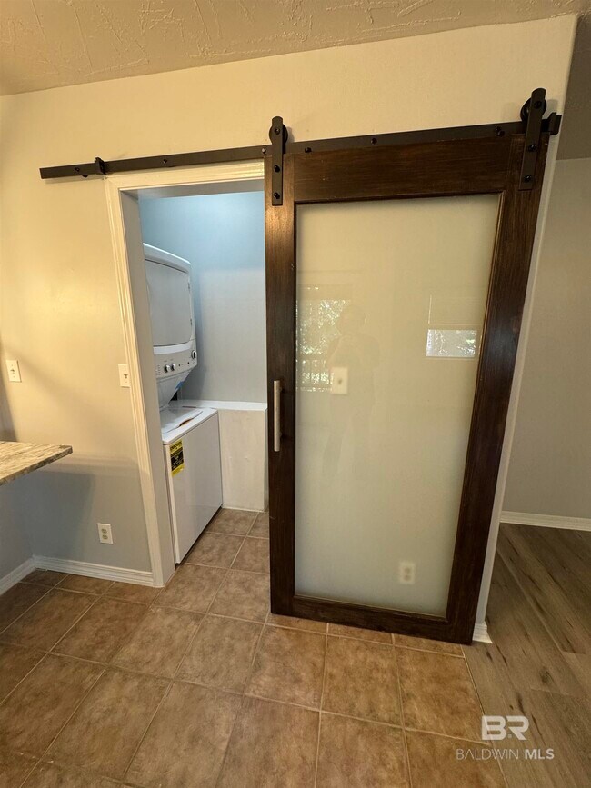 Photo - 500 Grant St