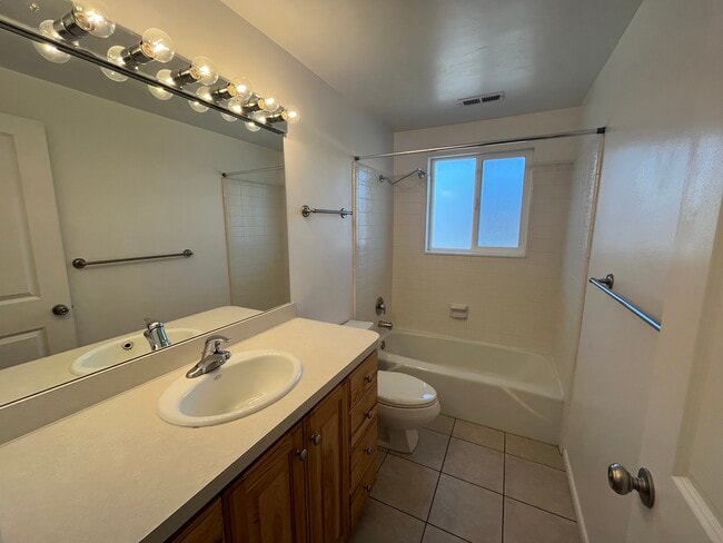 Bathroom - 344 S 150 W Unit 334 S 150 W