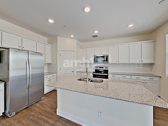 12502 N 60th Ave