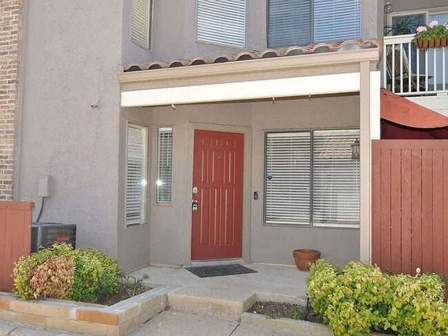 Photo - 4242 N Capistrano Dr House