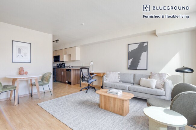 Photo - 708 6th Ave N Unidad FL3-ID349